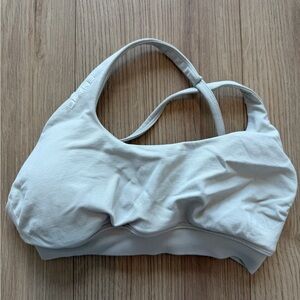 DYNE Women's Light Gray Sports Bra